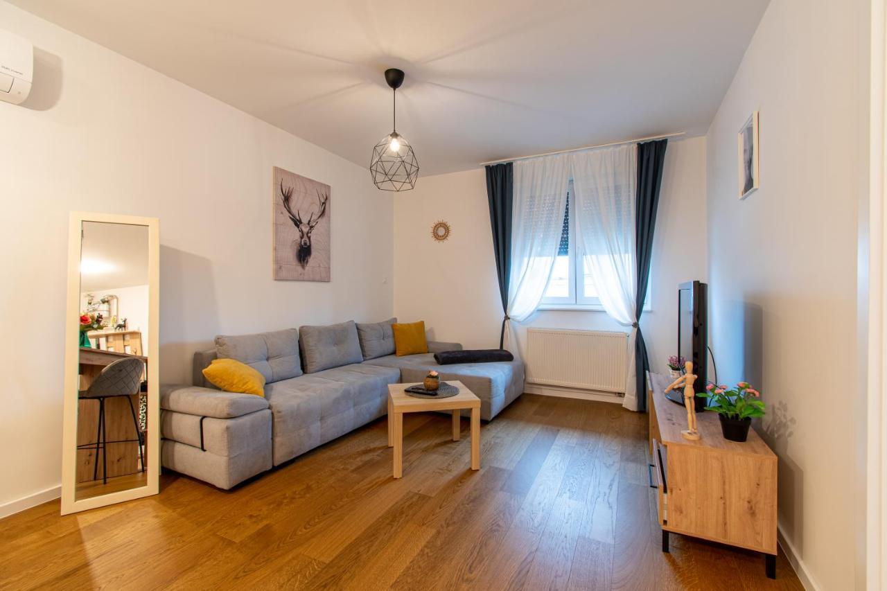 Flexible Selfcheckins 39 - Zagreb - Parking - New Apartamento Exterior foto